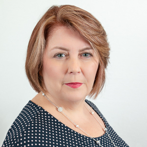 Jo Maxwell-Cox